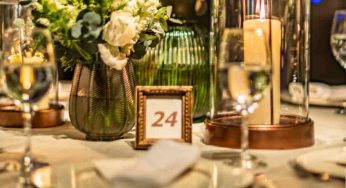 Perché paghiamo il coperto al ristorante? Si fa solo in Italia?