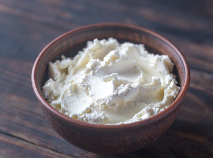 Crema al mascarpone in ciotola